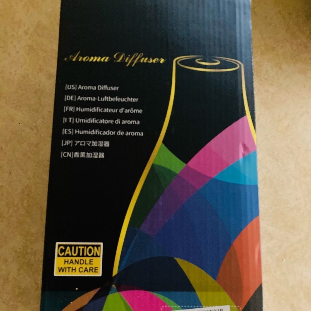 Essential Oils Diffuser - Picture 8 of 10